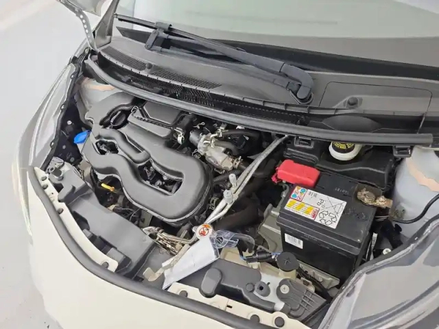 Toyota Aygo 1.0 vvt-i — photo 85