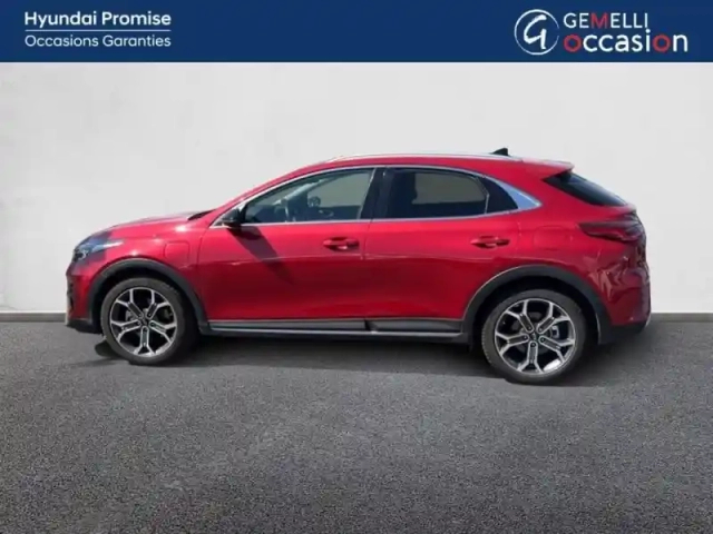 Kia Xceed 1.6 gdi 105ch + plug-in 60.5ch premium dct6 — photo 2