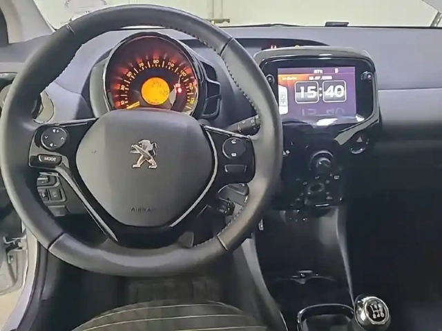 Peugeot 108 vti 72ch s&amp;s bvm5 — photo 8