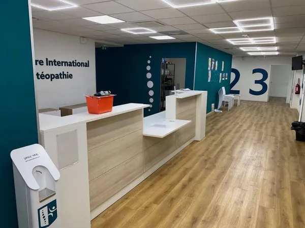 Bureau 290 m²