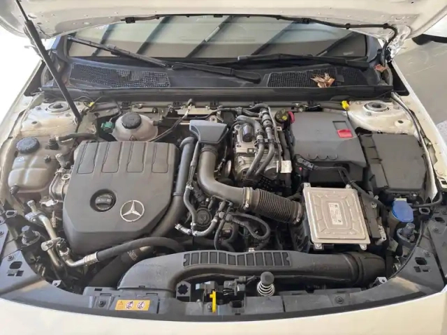 Mercedes Classe A 250 e progressive line — photo 14