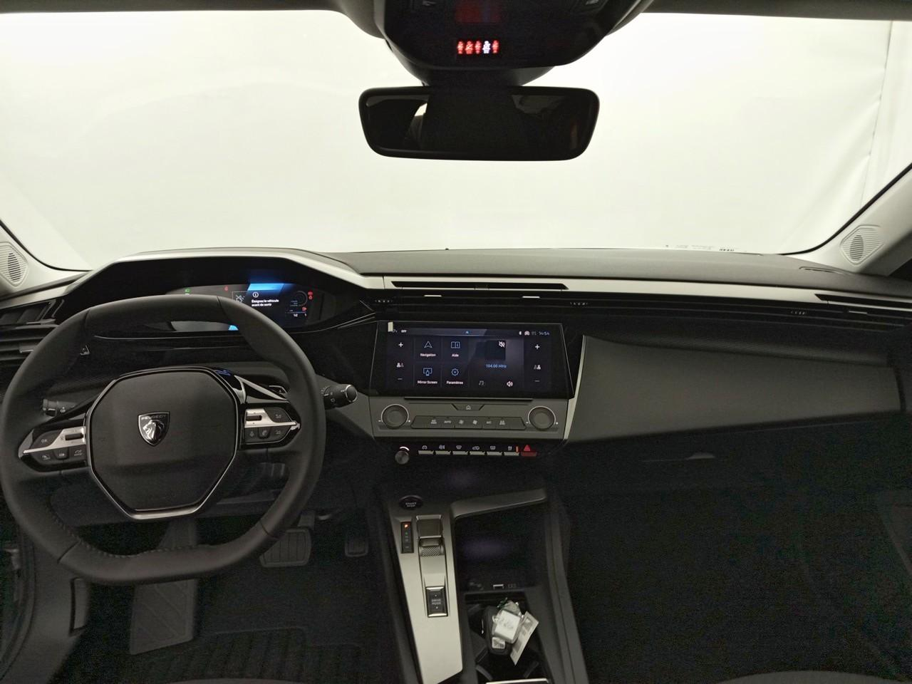 Peugeot 308 hybrid 145 e-dcs6 style — photo 12