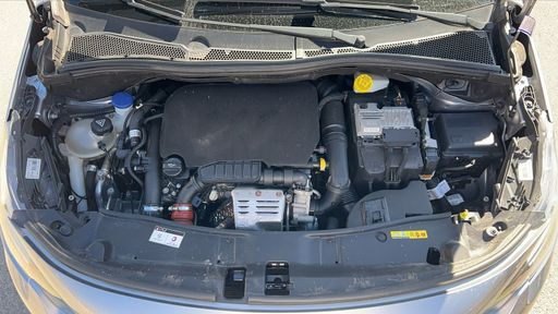 Peugeot 2008 1.2 PureTech 110 EAT6 - Allure – 2018 – 97986 km – Essence – Boîte Automatique — photo 21