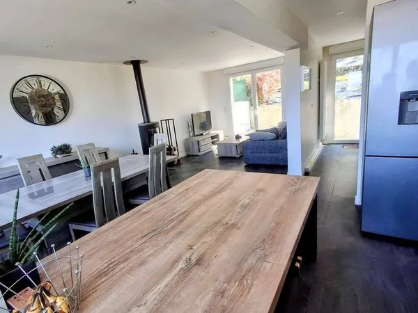 Maison 5 pièces 90 m²