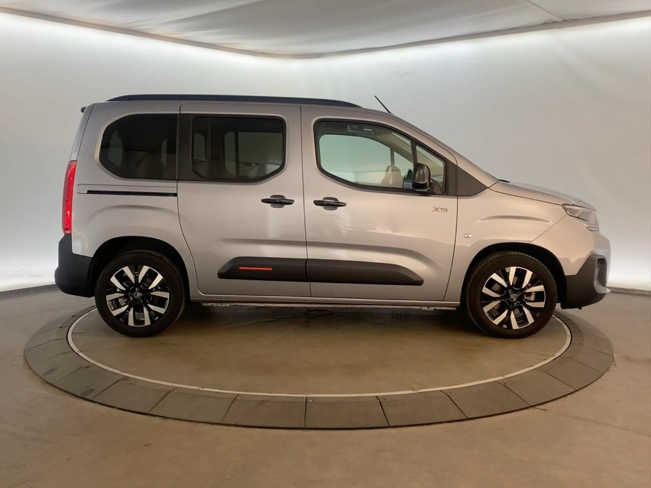 Citroën Berlingo diesel 100 ch m manuelle max — photo 4