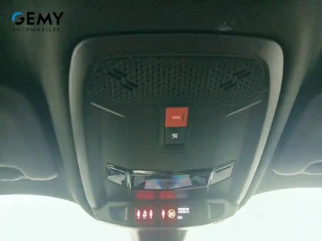 Peugeot 2008 puretech 130 s&amp;s eat8 — photo 39