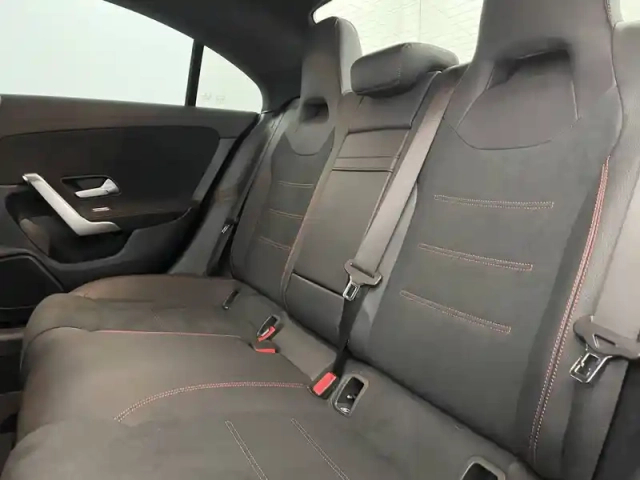 Mercedes Cla coupé 200 d 8g-dct — photo 16