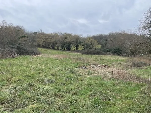 Terrain 2975 m²