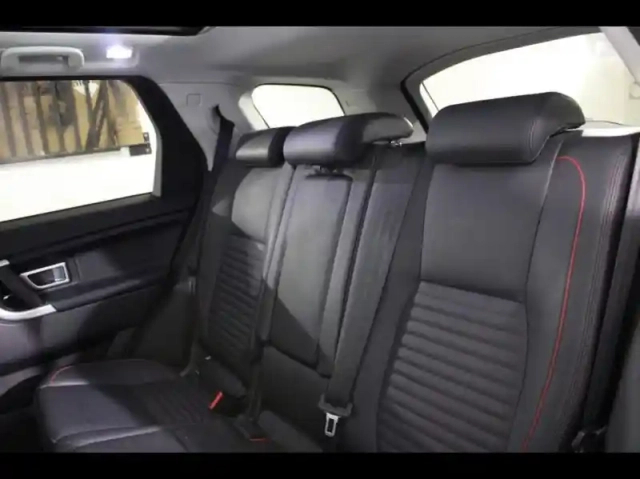 Land Rover Discovery Sport 2.0 td4 180ch hse awd bva mark iii — photo 12