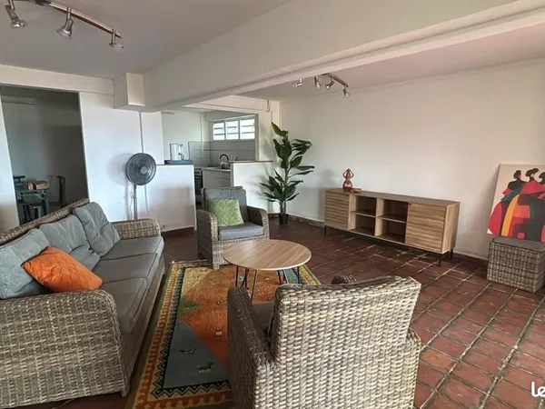 A louer - Grand appartement meublé F3 au Robert