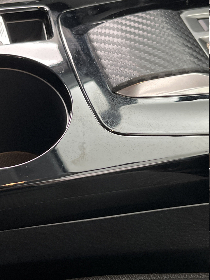 Peugeot 208 — photo 69
