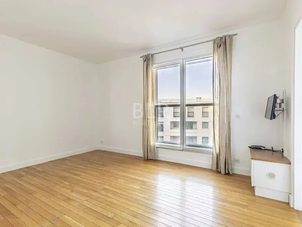 Appartement 1 pièce 27 m²
