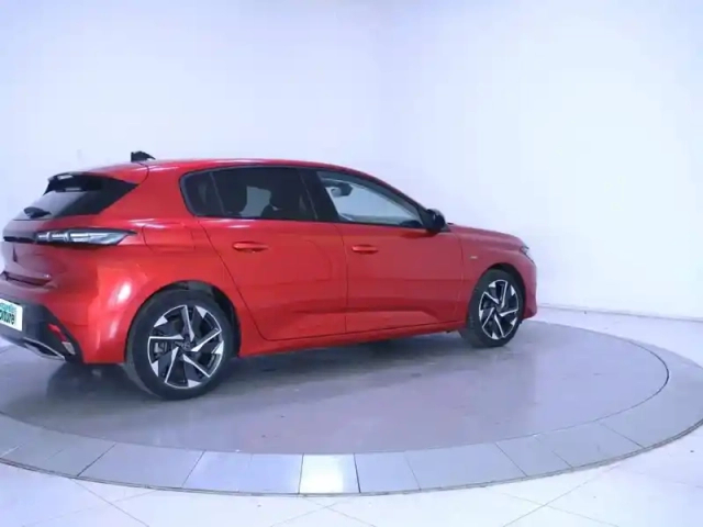 Peugeot 308 phev 180 e-eat8 — photo 5