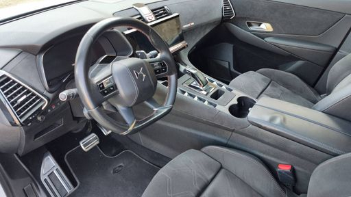DS DS7 Crossback 1.6 THP 300 E-tense Plug in Hybrid 4X4 EAT8 - Performances Line + – 2020 – 108737 km – Hybride essence – Boîte Automatique — photo 36