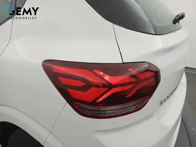 Dacia Sandero eco-g 100 — photo 2