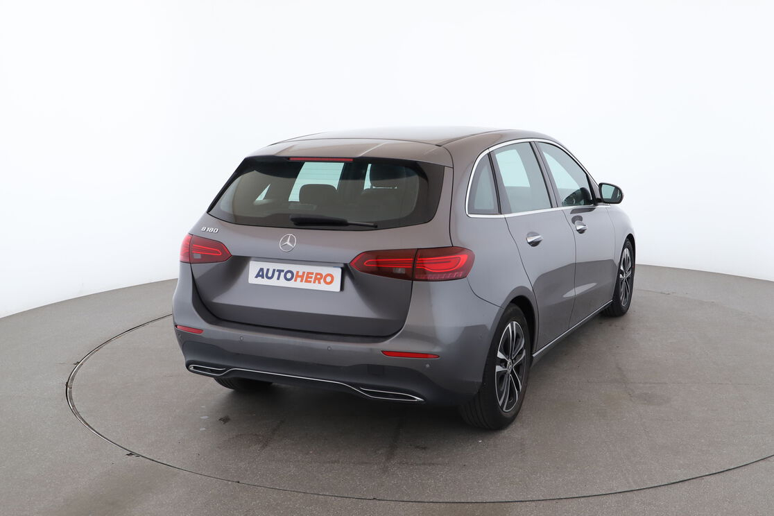 Mercedes-Benz Classe B 180 Progressive Line Edition 7G-DCT — photo 5