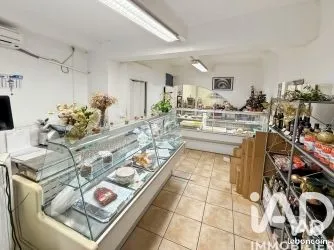 Alimentation 60 m² Saint-Maximin-la-Sainte-Baume