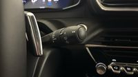 Peugeot 2008 1.2 Hybrid 145ch Allure e-DCS6 — photo 24