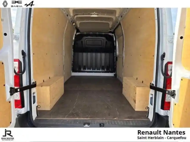 Renault Master fg f3500 l3h3 2.3 blue dci 135ch confort — photo 4