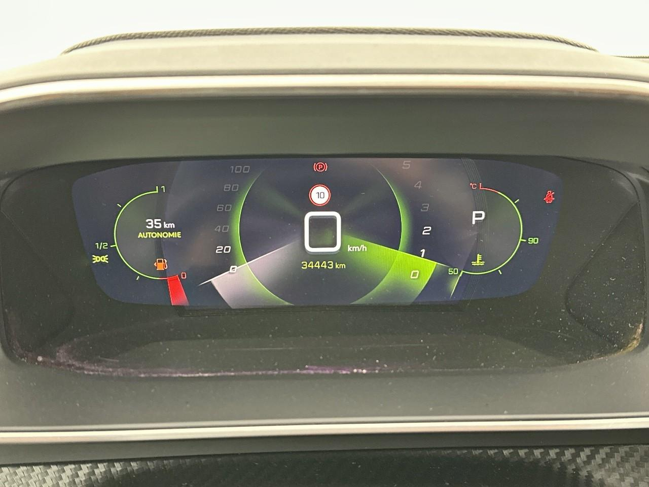 Peugeot 2008 puretech 130 s&s eat8 allure pack — photo 20