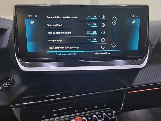 Peugeot 2008 bluehdi 130 s&amp;s eat8 — photo 46