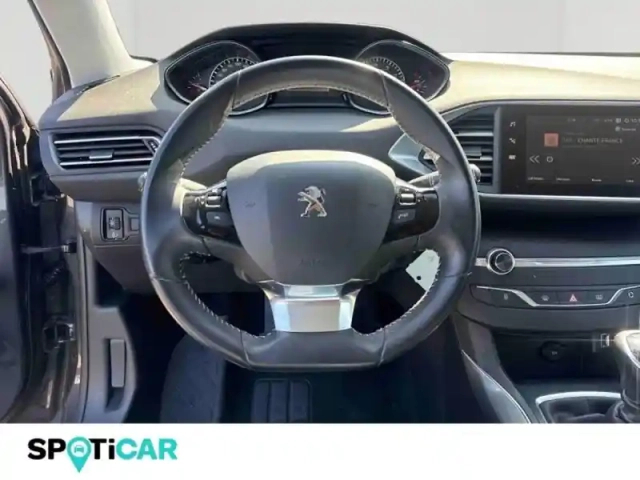 Peugeot 308 1.2 130ch e6.3 s&amp;s allure — photo 27