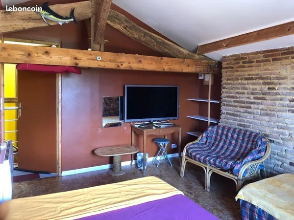 Chambre a la semaine ou au mois