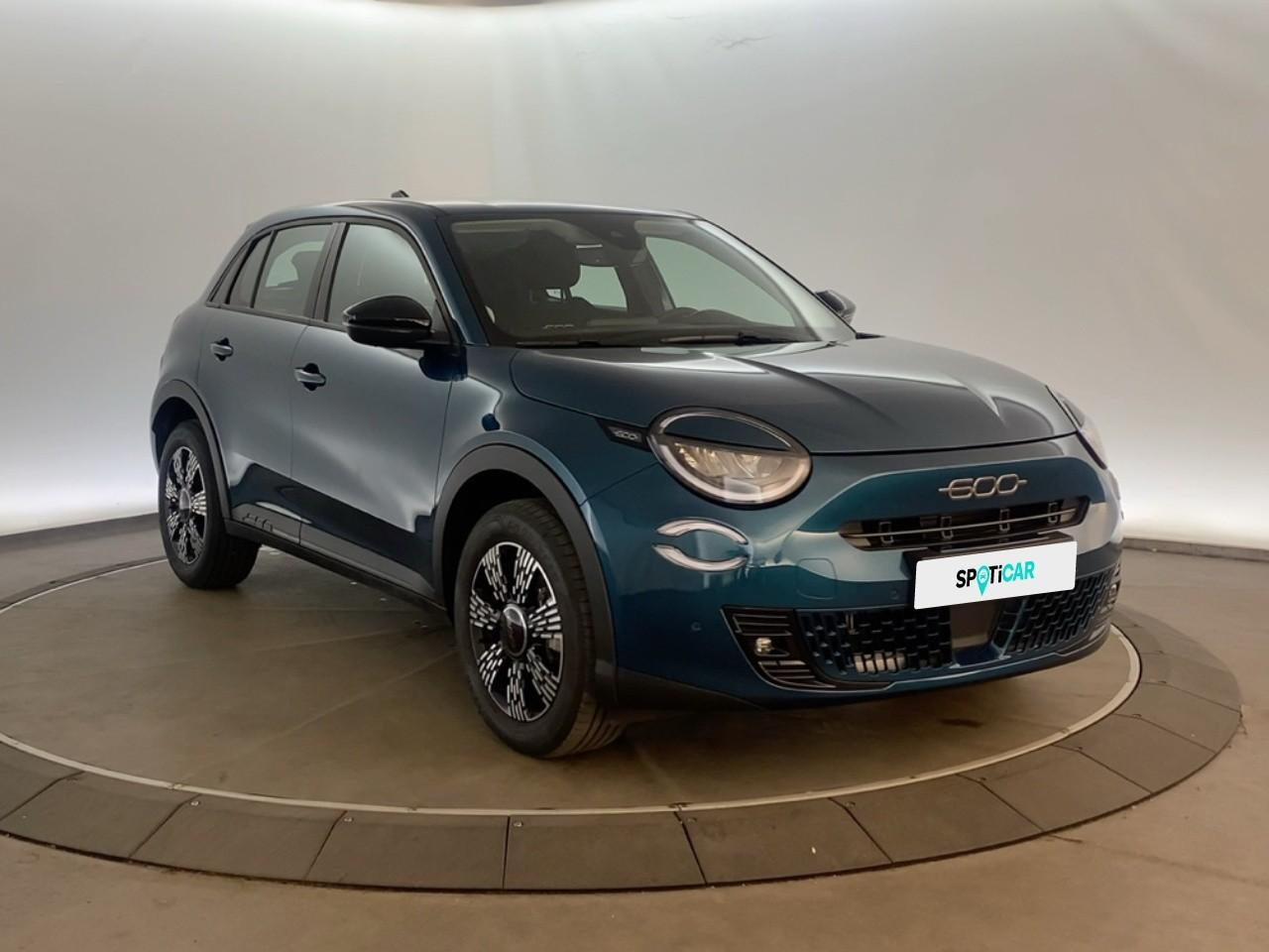 Fiat 600 t-gen 3 1.2 hybrid 145ch edct6 pop — photo 3