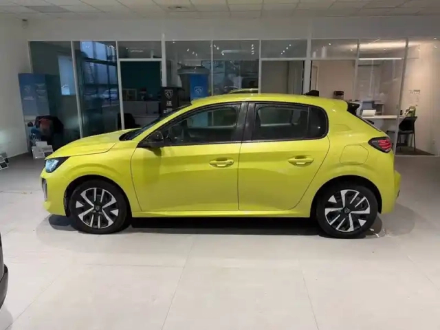 Peugeot 208 100 s&amp;s bvm6 — photo 62