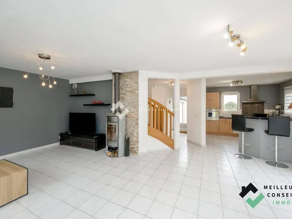 Maison 6 pièces 128 m²