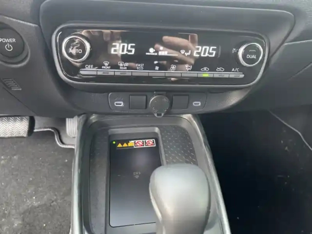 Toyota Aygo hybride 116h gr sport crossover sp — photo 20