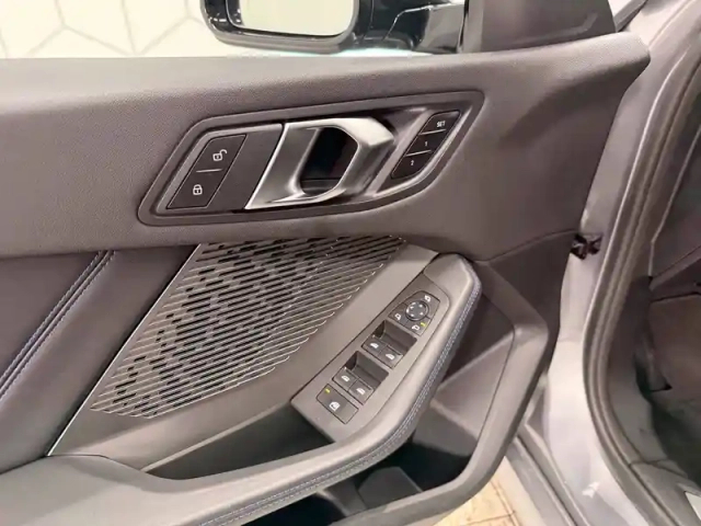 Bmw Serie 1 120 170 ch dkg7 — photo 21
