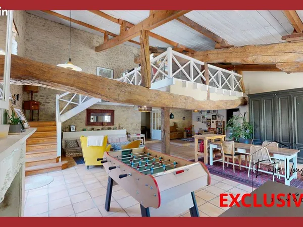 Maison 7 pièces 280 m²