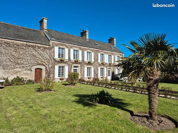 Maison 8 pièces 182 m²