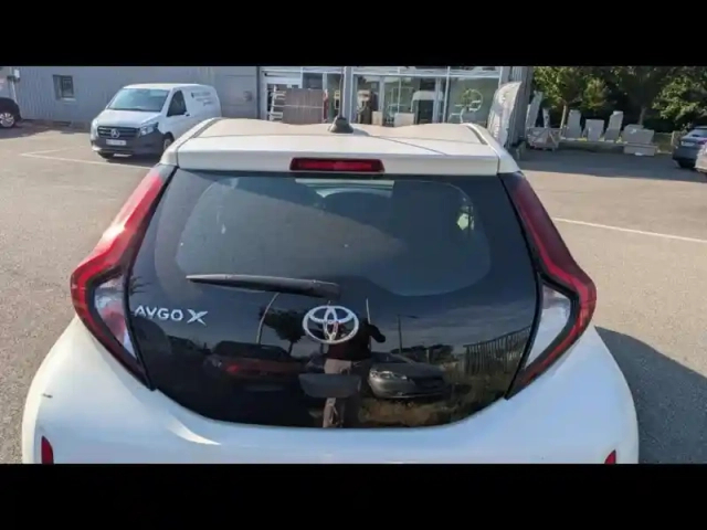 Toyota Aygo X 1.0 vvt-i 72ch dynamic my24 — photo 4