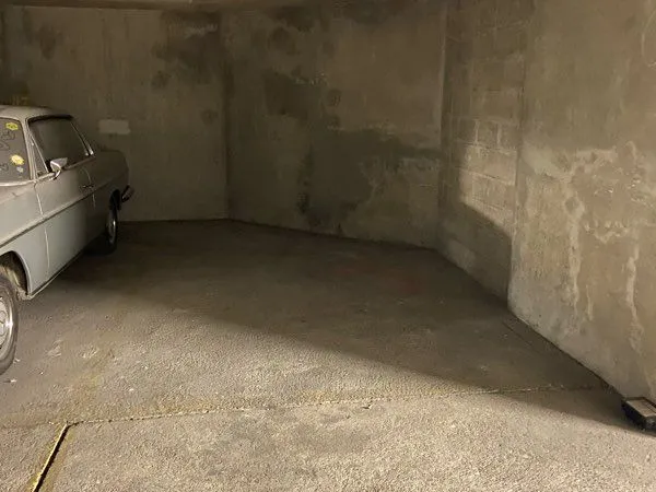 Parking à vendre - Père Lachaise / Folie Regnault