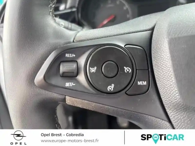 Opel Corsa 1.2 75ch — photo 10