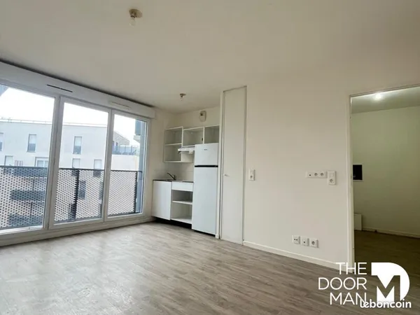 Studio 1 pièce 27 m²