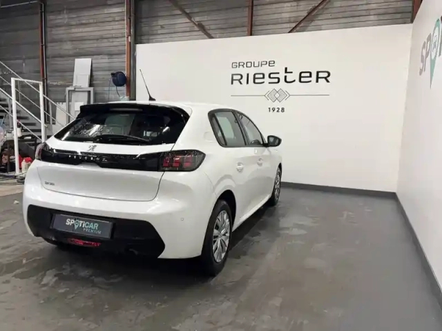 Peugeot 208 puretech 75 s&amp;s bvm5 — photo 11