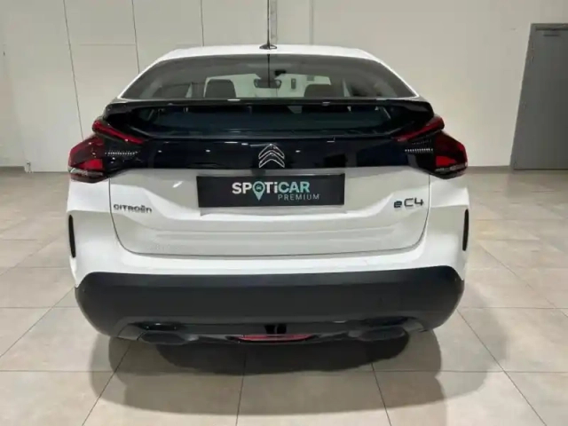 Citroën C4 moteur électrique 136ch (100 kw) feel pack business automatique — photo 7