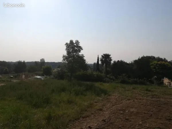 Terrain 620 m² Fargues Saint Hilaire