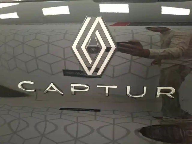Renault Captur eco-g 100 ch — photo 23