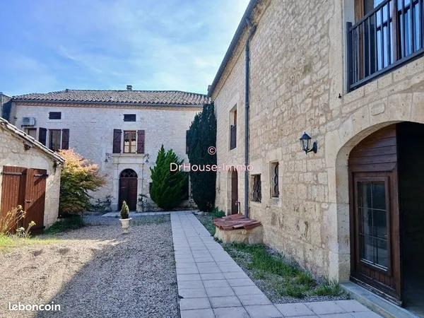 Maison 14 pièces 435 m²