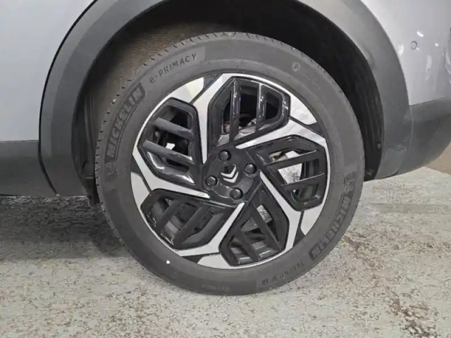 Citroën C4 puretech 130ch s&amp;s shine eat8 — photo 9