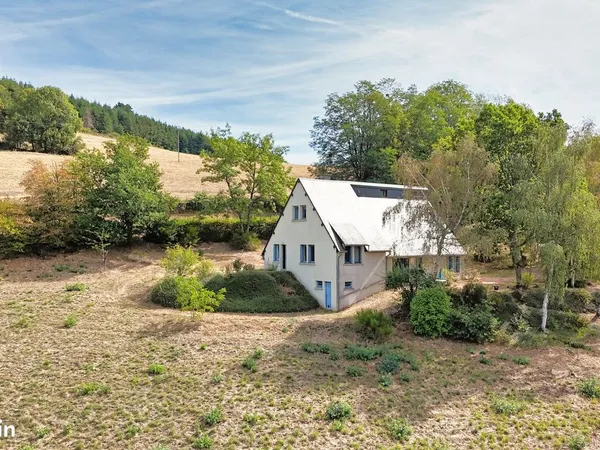 Maison 7 pièces 180 m²