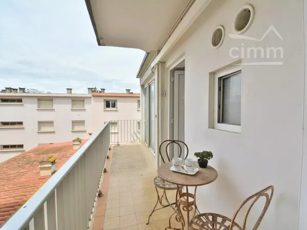 VENTE - CANET PLAGE - BEAU STUDIO RENOVE - 66140 PYRENEES ORIENTALES - REGION OCCITANIE