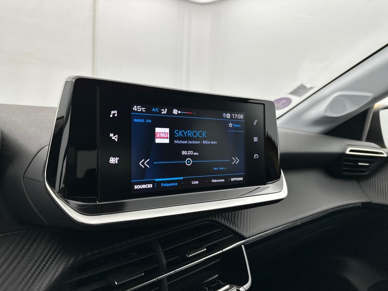 Peugeot 208 puretech 75 s&s bvm5 style — photo 22