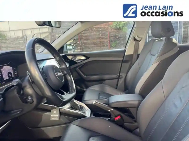 Audi A1 allstreet 30 tfsi 110 ch s tronic 7 — photo 11