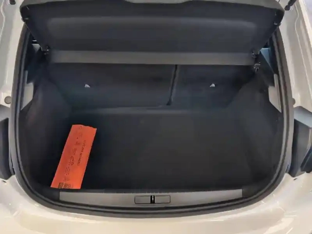 Peugeot 208 puretech 100 s&amp;s bvm6 — photo 6