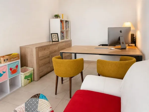 Bureau individuel 18m² dans bâtiment de 2023